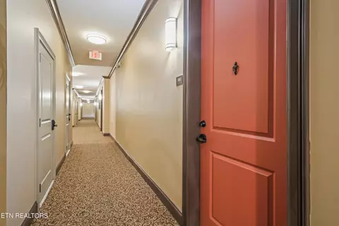 445 W Blount Ave #308, Knoxville, TN 37920