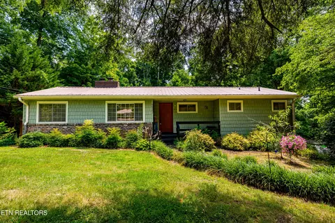 237 Stratford Rd, Knoxville, TN 37920