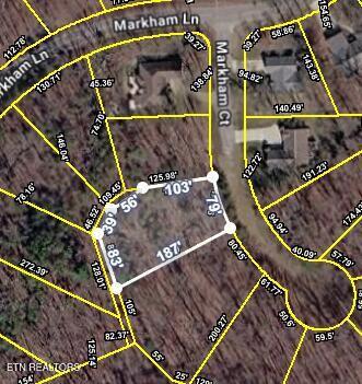 14 Markham Ct, Crossville, TN 38558