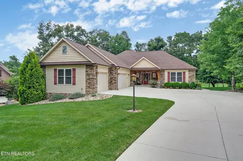 26 Dylan Ln, Crossville, TN 38558
