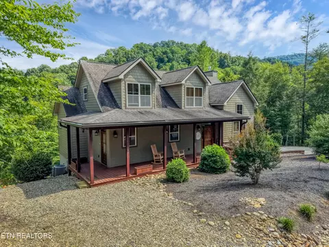 196 Cold Springs Trce, Townsend, TN 37882