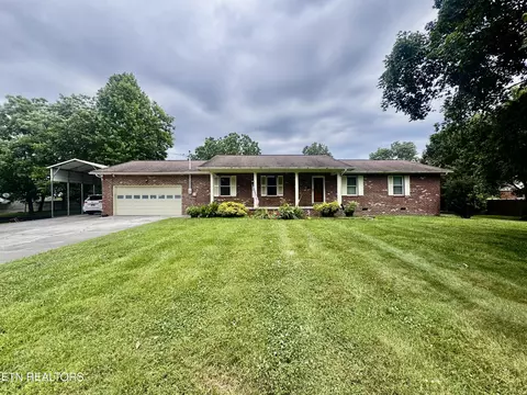 110 Birchwood Ln, Sevierville, TN 37862