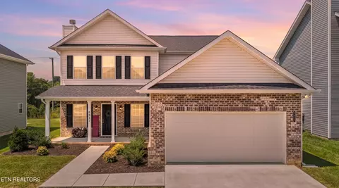8217 Zenith Ln, Powell, TN 37849