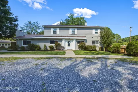 6628 Greer Rd, Knoxville, TN 37918