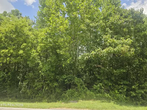 loudon rd, Philadelphia, TN 37846