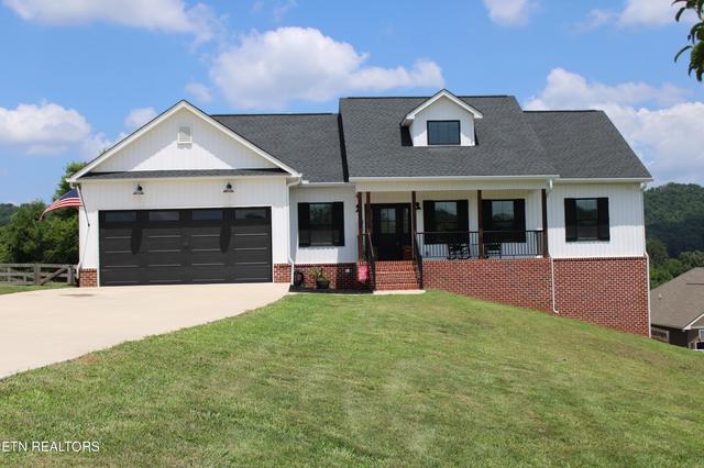5153 Candlewood Ct, Maryville, TN 37804