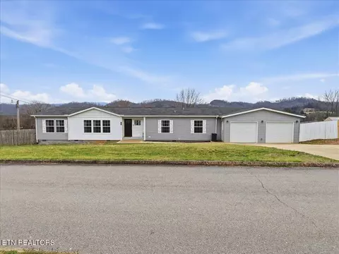 158 Elaine Dr, Tazewell, TN 37879