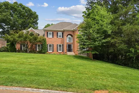 404 Doublehead Ln, Knoxville, TN 37909
