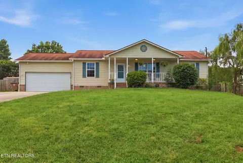 6032 Newington Ln, Knoxville, TN 37912