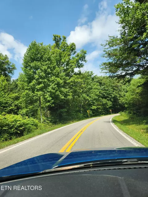 2288 Mecca Pike, Tellico Plains, TN 37385