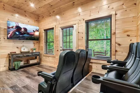 848 String Run Way, Pigeon Forge, TN 37863 photo 40