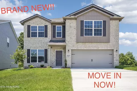 8910 Keenberg Ln, Knoxville, TN 37931