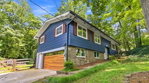 1508 Arrow Wood Rd, Knoxville, TN 37919
