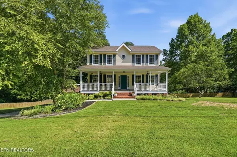 12620 Daisywood Dr, Knoxville, TN 37932