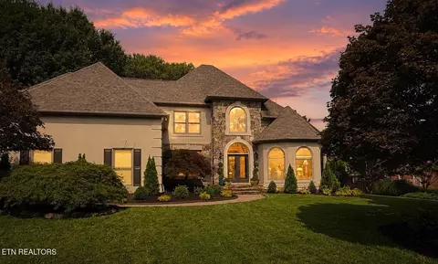 231 Sandringham Ct, Knoxville, TN 37934