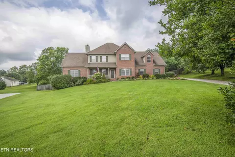 7421 Castlegate Blvd, Knoxville, TN 37918