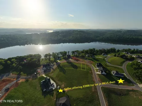 299 Firefly Dr, Loudon, TN 37774