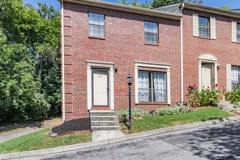 437 S Gallaher View Rd, Knoxville, TN 37919