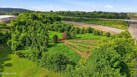 Cusick Rd, Rockford, TN 37853 photo 17