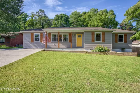5670 Matlock Dr, Knoxville, TN 37921