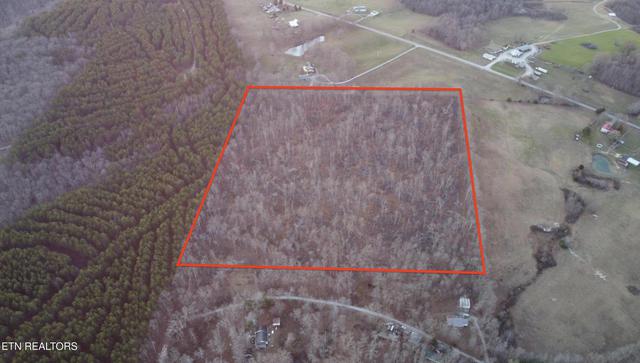 Sharon Circle, Crossville, TN 38572