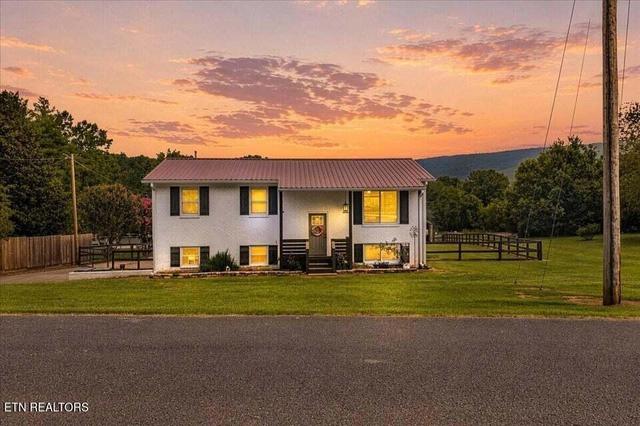 119 County Road 887, Etowah, TN 37331