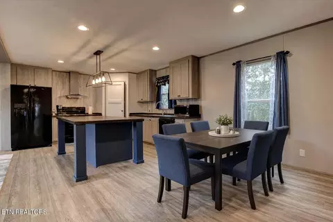 Dining - 246 Nydeck Rd, Robbins, TN 37852 photo 1 of 1