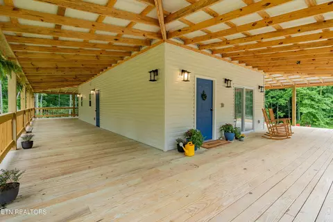 Exterior - 131 Bart Woolum Rd, Lancing, TN 37770 photo 2 of 8