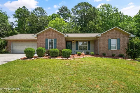 4814 Evangeline Ln, Knoxville, TN 37938