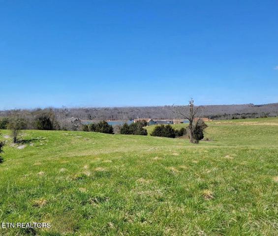 Russell Brothers Rd, Sharps Chapel, TN 37866