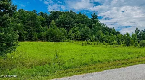 Clay Boyatt Rd, Oneida, TN 37841 photo 5