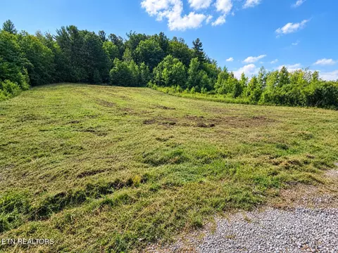 Clay Boyatt Rd, Oneida, TN 37841 photo 3