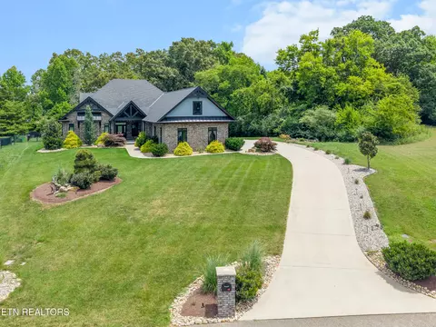 3223 Lowes Lndg, Louisville, TN 37777