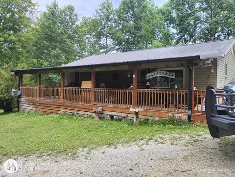 2882 Brewer Rd, Crossville, TN 38572