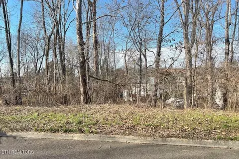 6024 Tennyson Dr, Knoxville, TN 37909
