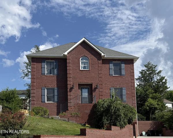 10108 Lonely Oak Ln, Knoxville, TN 37932
