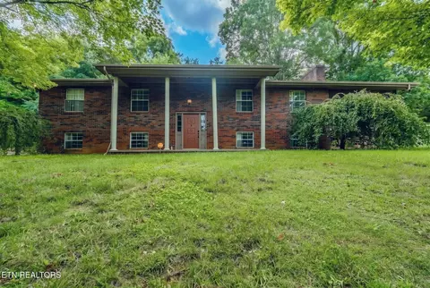 1207 Fagley Dr, Seymour, TN 37865
