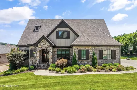 528 Larksong Dr, Knoxville, TN 37934