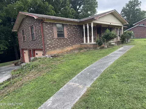 Exterior - 732 Greenbriar Rd, Talbott, TN 37877 photo 3 of 8