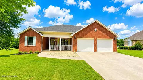 348 Front Runner Ln, Seymour, TN 37865