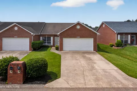 4448 Broadmeadow Way, Knoxville, TN 37912
