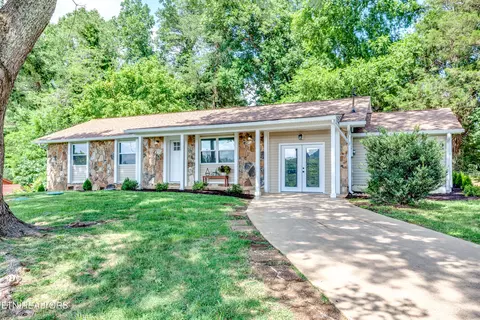 8224 Tumbleweed Tr, Knoxville, TN 37920