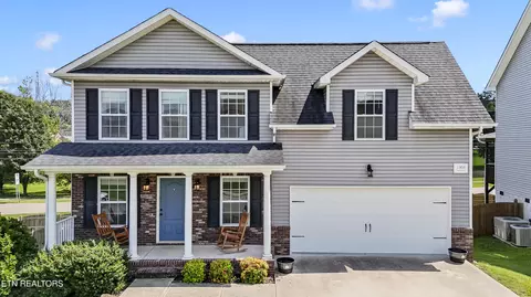 1904 Mahogany Wood Tr, Knoxville, TN 37920