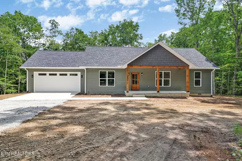 396 Georgee Rd, Jamestown, TN 38556