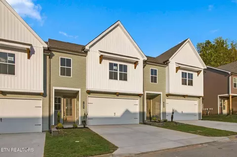 1625 Lateglow Way, Knoxville, TN 37931