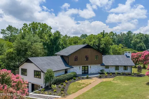 5216 Hickory Hollow Rd, Knoxville, TN 37919
