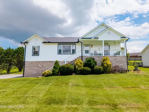 217 River Ford Rd, Maryville, TN 37804