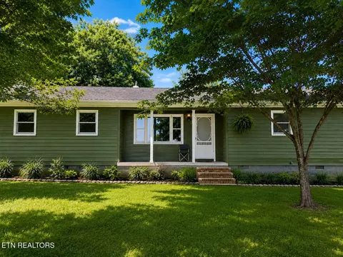 2107 Potato Farm Rd, Crossville, TN 38571