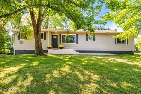 242 Oak St, Maynardville, TN 37807