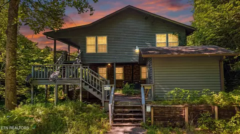 2685 S Clear Fork Rd, Sevierville, TN 37862